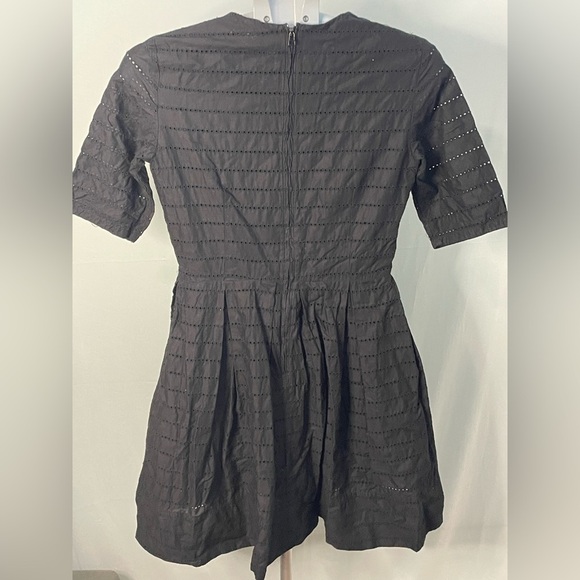 GAP Black eyelet fit and flare dress size 2 - Picture 5 of 9